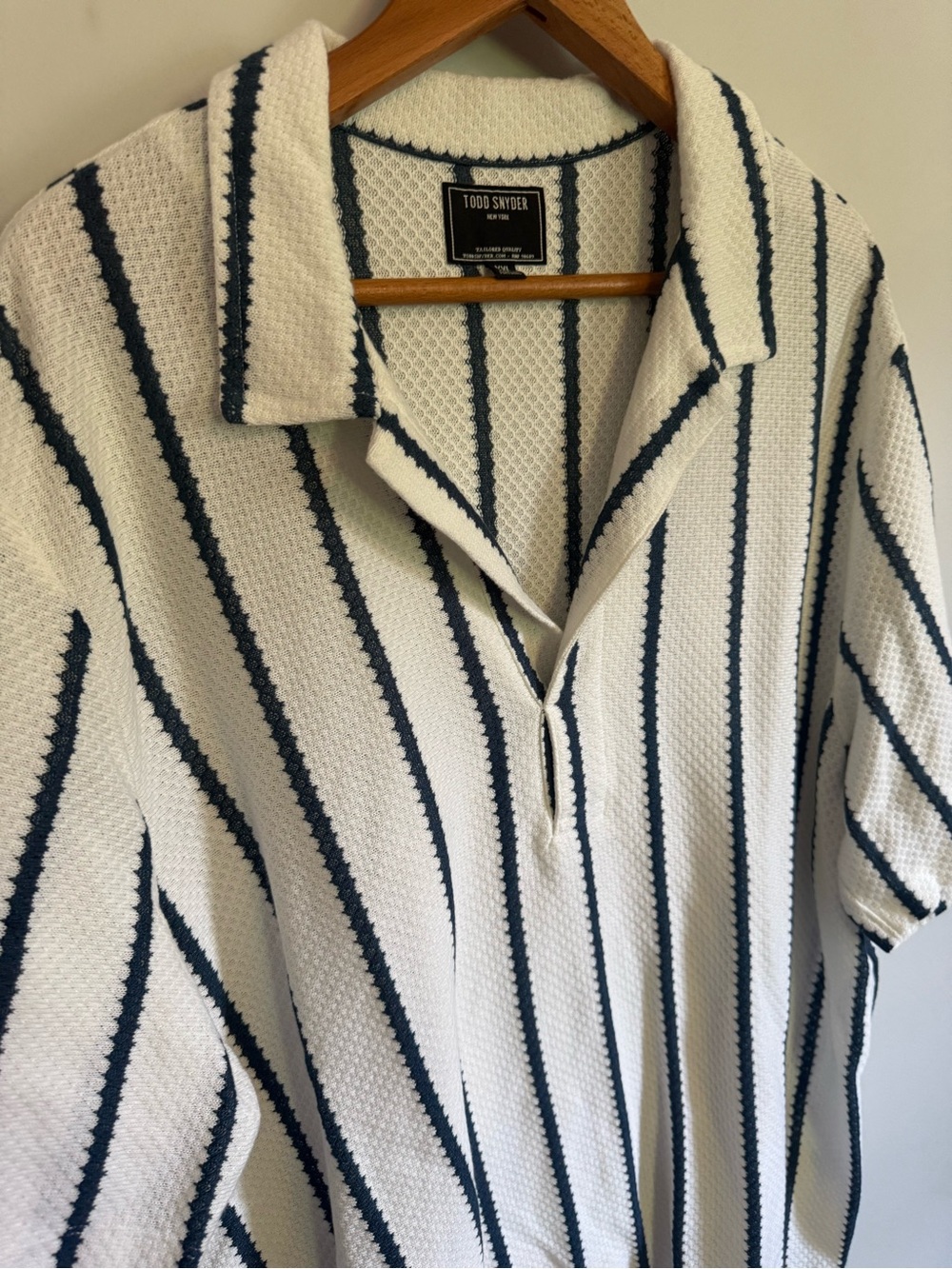 Todd Snyder White striped boucle knit Polo new without tags size XXL - Picture 3 of 11